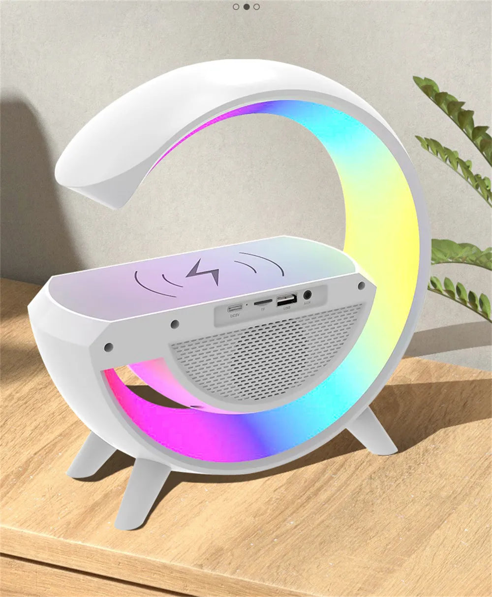 LAMPARA RGB CON ALTAVOCES Y CARGADOR INA